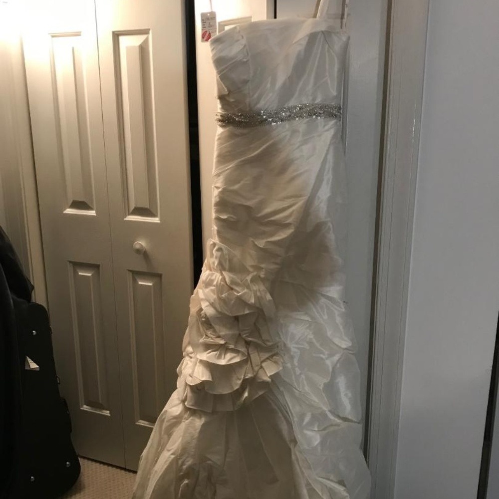 BRIDAL - Picture 4 of 7